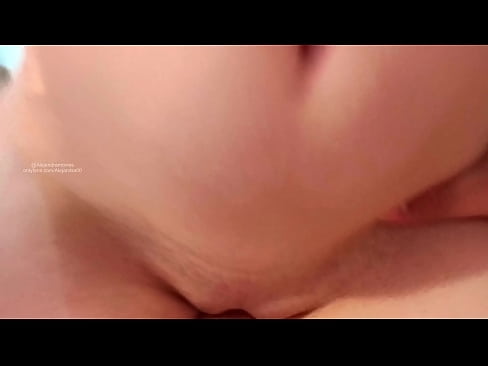 ❤️ E moe ana i roto i te rūma o taku tuahine ka oho ake ahau ️❌ Porno i mi.porngifmag.ru ☑
