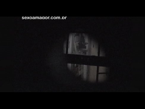 ❤️ Ka hopukina pukutia a Blondie e tetahi kaitirotiro takiwa e huna ana i muri i nga pereki tuwhera ️❌ Porno i mi.porngifmag.ru ☑